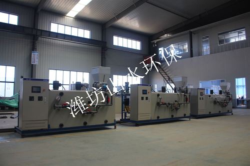 廣東三水干粉給料加藥裝置產(chǎn)品組成_加藥裝置-濰坊山水環(huán)保機(jī)械制造