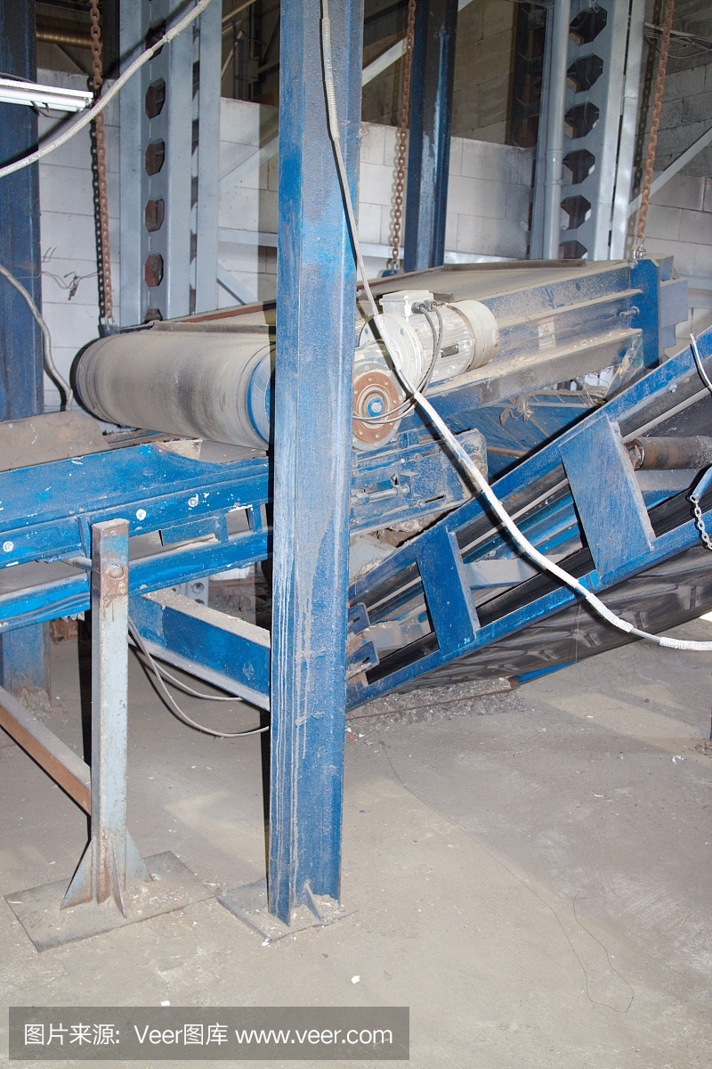 磁選機(jī)用于從輸送機(jī)中選擇金屬